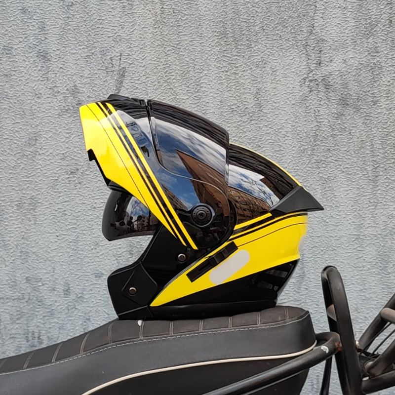 ORZ Latest DOT Approved Safety - Dual Visor Motorcycle Racing Helmet 评论和价格